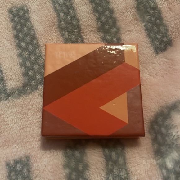 Eyeshadow palette - Picture 4 of 5